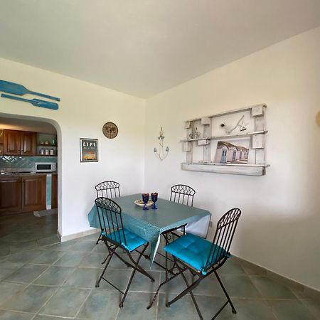 Villa Acchiappasogni Loiri Porto San Paolo Habitación foto